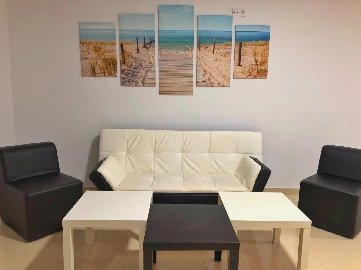 Apartamentos Carmen Teresa 托雷莫利诺斯 外观 照片