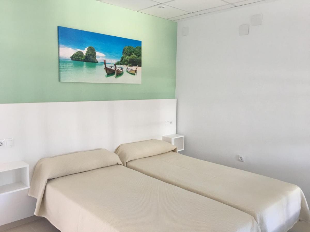 Apartamentos Carmen Teresa 托雷莫利诺斯 外观 照片