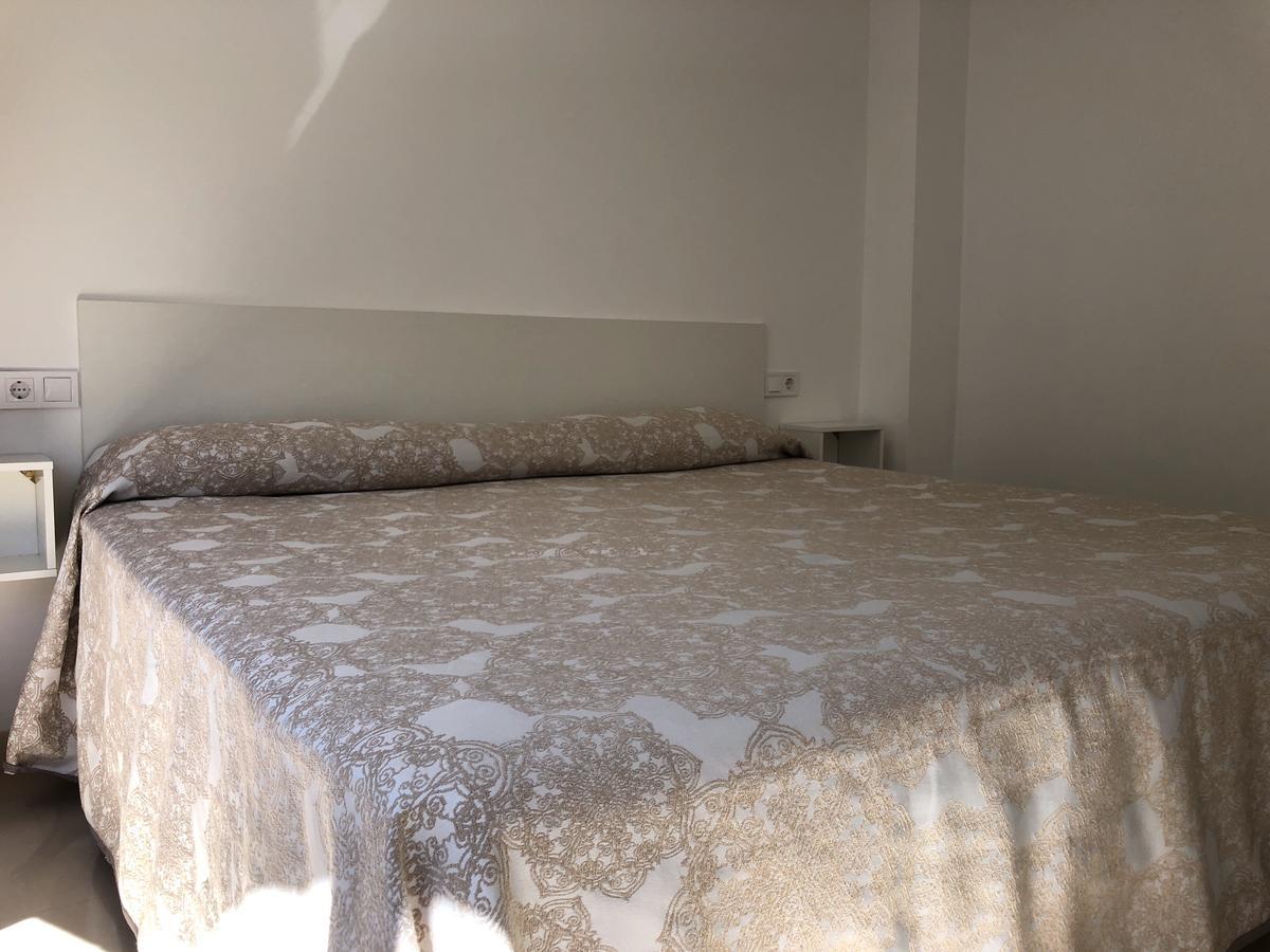 Apartamentos Carmen Teresa 托雷莫利诺斯 外观 照片